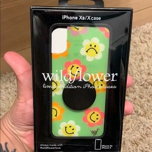 Wildflower Phone Case XS/X smiley Face